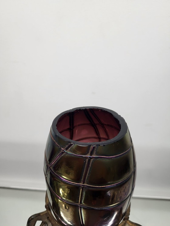 Jarrón de cristal iridiscente Loetz en latón, estilo Art Nouveau, Bohemia, ca. 1900. – Jarrones, Glass (photo 8 of 10)