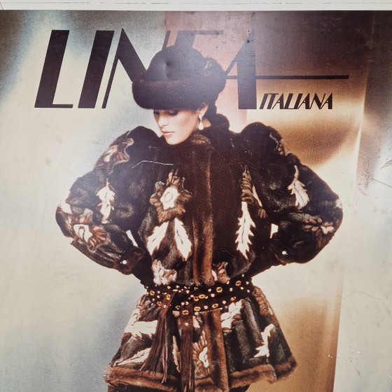 Image 1 of Raro cartel de exposición de moda italiana de 1982 en aluminio: Linea Italiana, Pikenz Alta Moda Milano