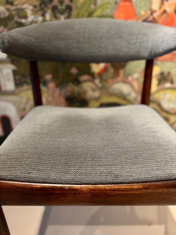 Image 1 of Ensemble de magnifiques chaises en corne de vache du milieu du siècle