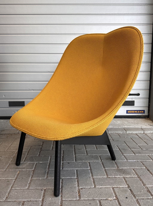 Hay Uchiwa design armchair