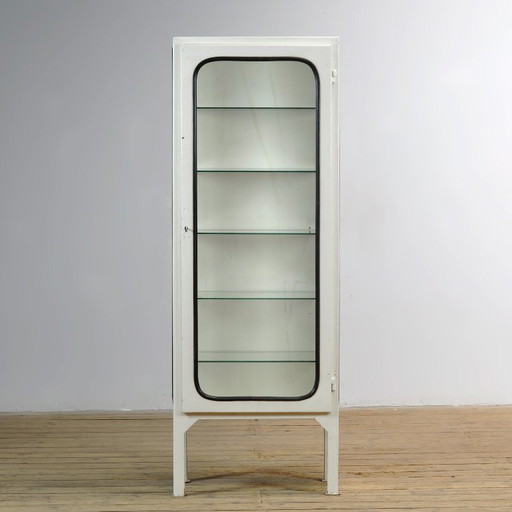 Gabinete médico antiguo, década de 1970. – vitrinekasten, Glass, Metal (photo 2 of 9)