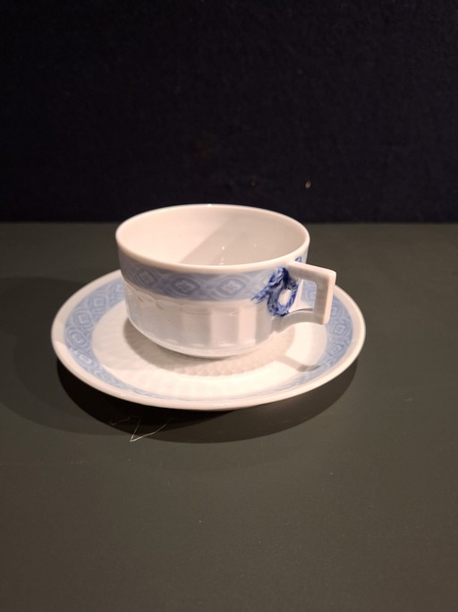 Royal Copenhagen Tasse und Untertasse