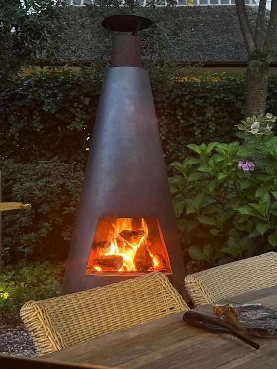Exklusiver Designer-Außenkamin/Terrassenkamin – gekauft bei Het Arsenaal Naarden – Gartenbedarf, Metal (photo 3 of 7)