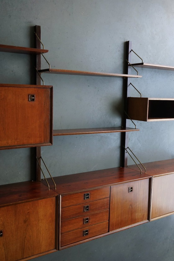3-Bay Rosewood Wall System by Louis Van Teeffelen for Wébé – Webe, Wall cabinet, Mid Century Modern (photo 21 of 21)