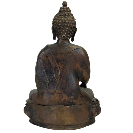 Monumentale 18e-eeuwse Boeddha Shakyamuni uit Ladakh — Vuurverguld Brons – Beeldhouwkunst (photo 5 of 11)