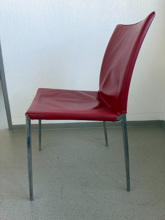Chaise design Zanotta Lia, Cuir rouge, Barbieri, Chaises de salle à manger, Métal, Italian Design (photo 3 sur 6)