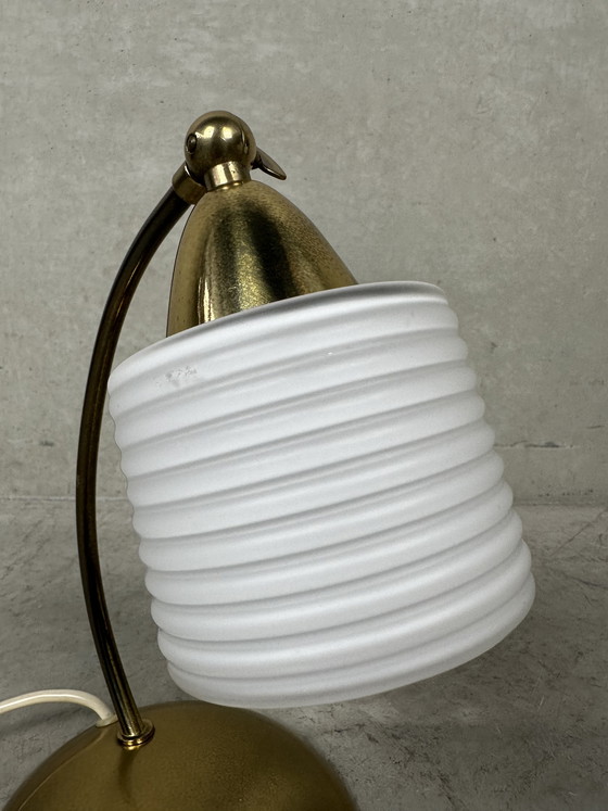 Image 1 of Lampada da tavolo vintage - ottone e opalino