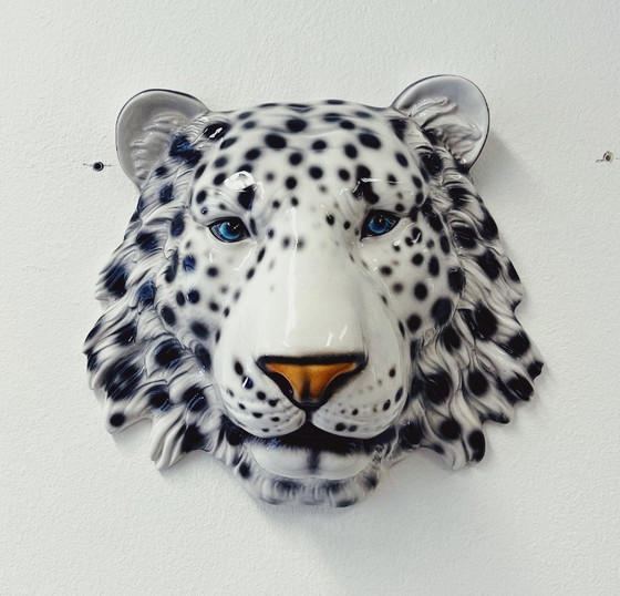 Image 1 of Masque mural léopard en céramique blanche
