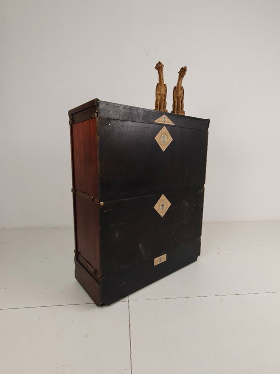 Image 1 of Libreria modulare Globe-Wernicke in mogano con cassetti sottostanti