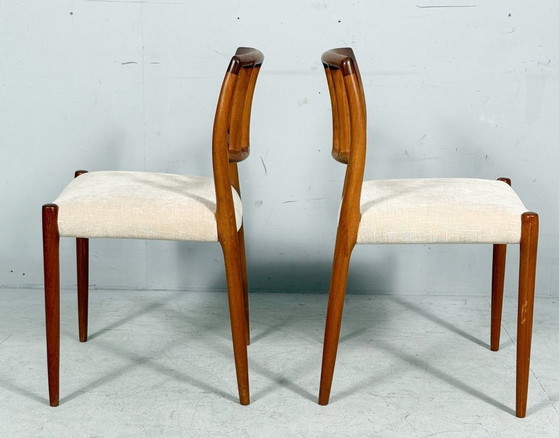 Image 1 of JL Møllers, ensemble de 4 chaises de salle à manger, modèle '83', teck, laine, années 1960, Danemark (4)