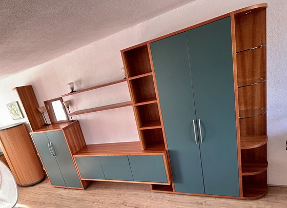 Image 1 of Gero moderne wandmeubelset met opbergruimte en vitrinas