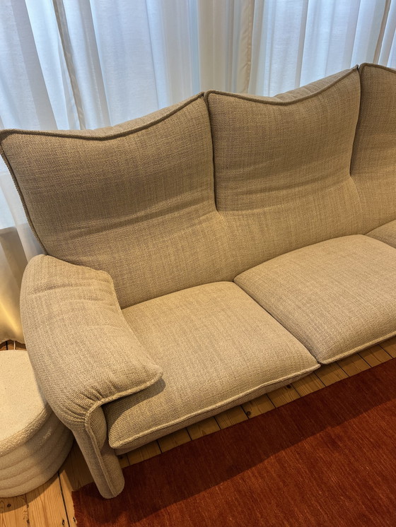 Image 1 of Cassina Maralunga im auswärtigen Staat