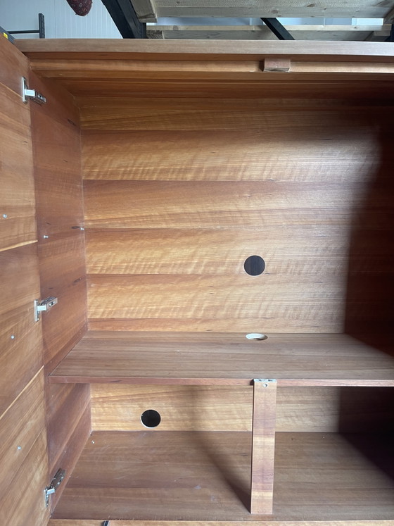 Bert Plantagie Highboard in Massief Kersenhout met Geborsteld RVS Onderstel – High boards, Wood (photo 5 of 7)