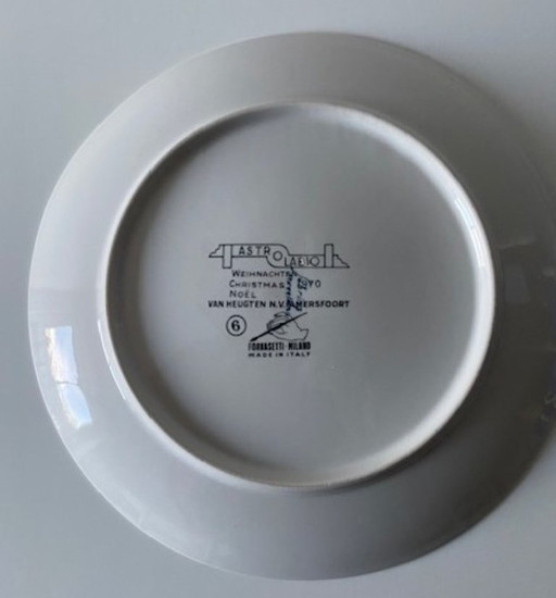 Piero Fornasetti Tavola numero 6 della serie "Astrolabio".