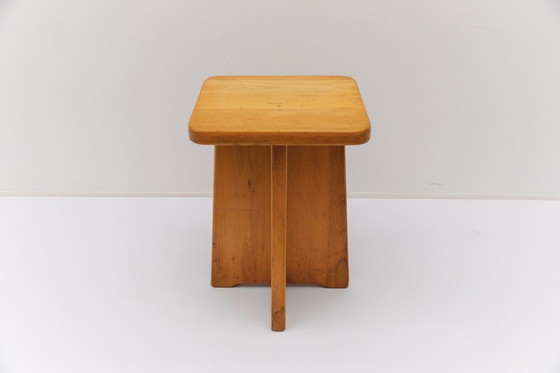 Image 1 of Conjunto de 6 taburetes de roble al estilo de Pierre Chapo, Francia, años 60