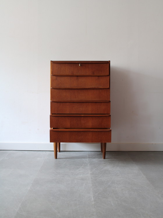 Image 1 of Vintage Deense smalle ladekast in teak 