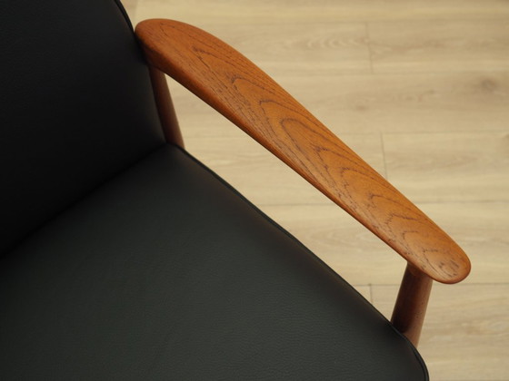 Fauteuil lounge de Grete Jalk, cadre en teck massif, revêtement en cuir noir, Danemark, années 1970 – Bois (photo 10 of 15)