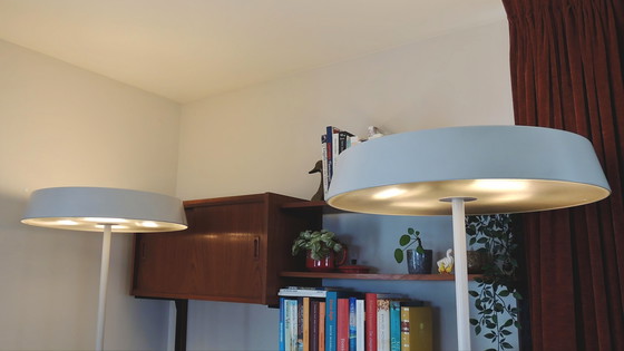 Image 1 of Lámparas de pie Belux Koi Naoto Fukasawa, diseño blanco mate regulable