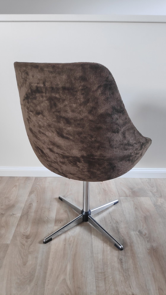 Image 1 of Vintage 70s Swivel Egg Chair – Brown / Very Dark Olive Green Textile