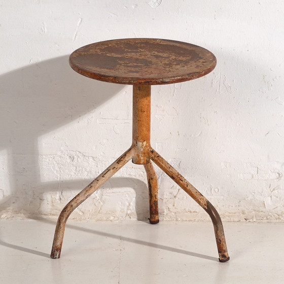 Industrial style metal stool (c.1950) #4 – Iron, Industrieel (photo 8 of 30)