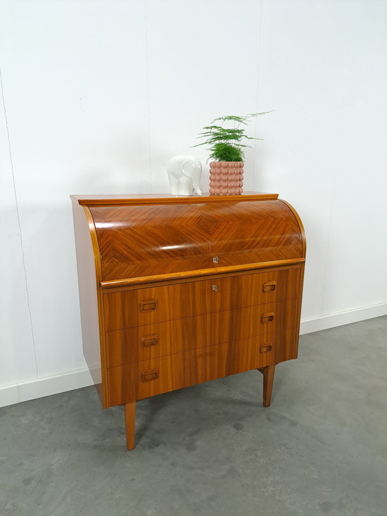 Image 1 of Bureau secret suédois avec tiroirs, bureau scandinave