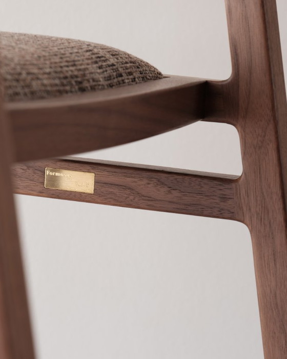 Image 1 of 2 sillones de comedor Formosus Home, nogal