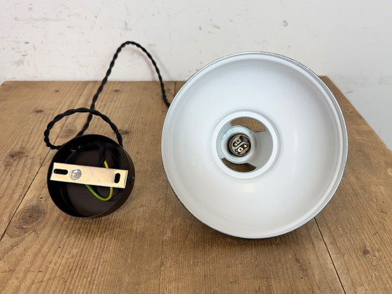 Image 1 of Lampada da soffitto vintage industriale dipinta di verde, anni 2000