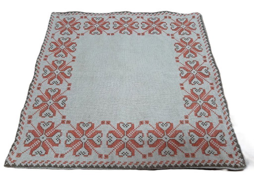 Vintage handgeborduurd linnen tafelkleed 42 x 42 cm