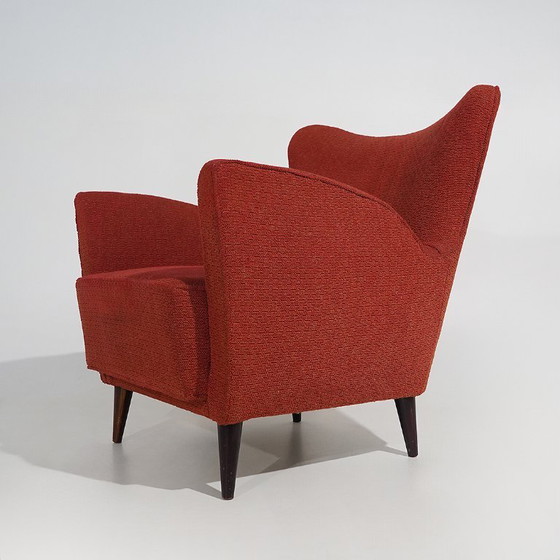 Coppia di poltrone rosse con piedini a cono, anni '50 – Textile, Wood (photo 10 of 14)
