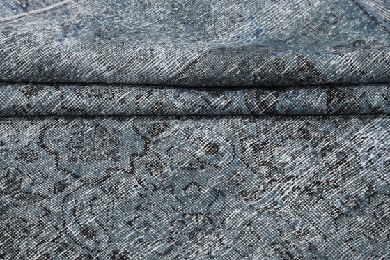Image 1 of Tappeto artistico vintage annodato a mano, 261x344