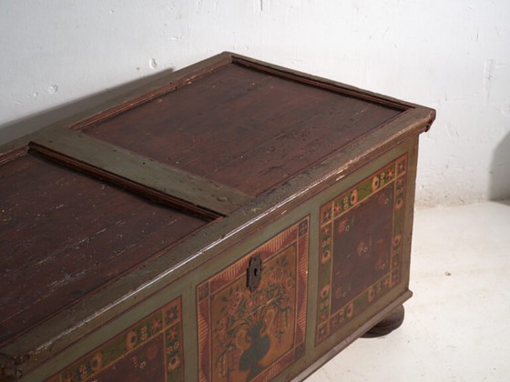 Coffre de dot polychrome ancien en pin – Europe Centrale, circa 1850 – Armoires de rangement, Iron (photo 12 of 40)