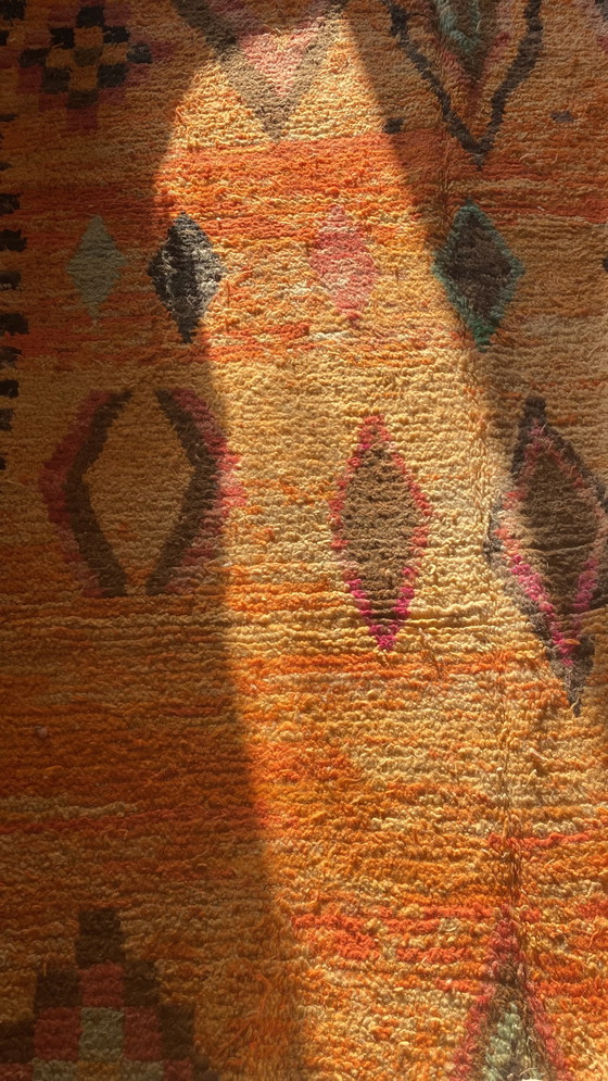 Image 1 of Tappeto berbero unico delle montagne dell'Atlante - Trama tessuta a mano in lana (310 × 190 cm)