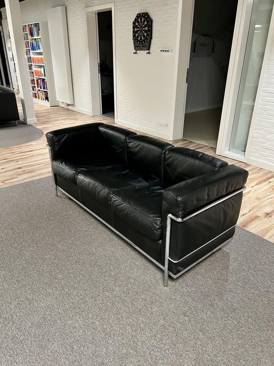 Image 1 of Cassina Lc2 3-Zitsbank