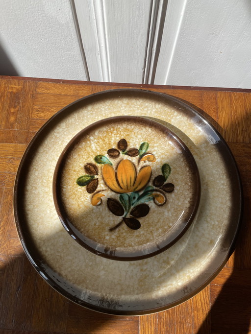 Ensemble de 12 assiettes à dessert ou semi creuses boch collection La Louvière Corfou vintage