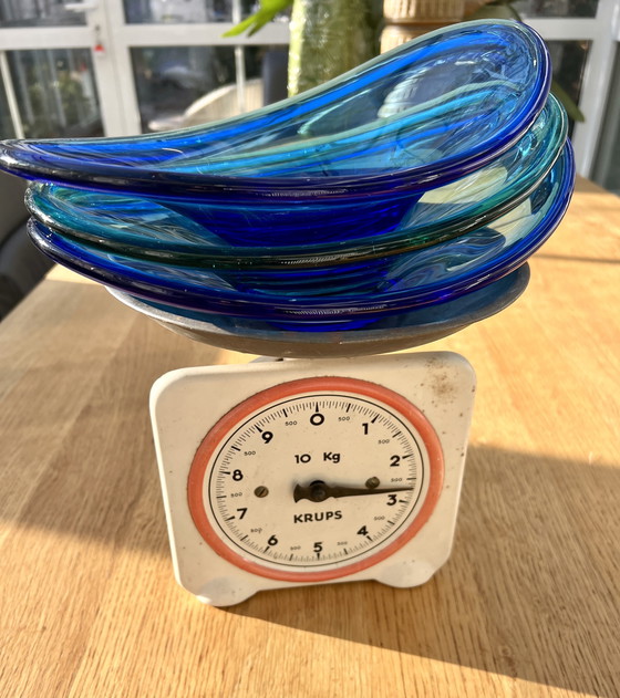 Image 1 of Set di 3 ciotole in vetro della Nuova Scozia, fatte a mano, blu/verde, stile vintage, Canada