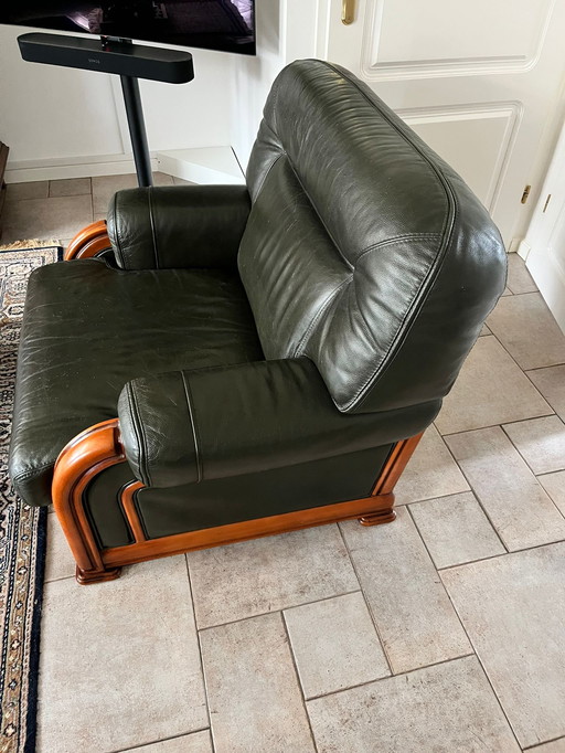 complete lounge