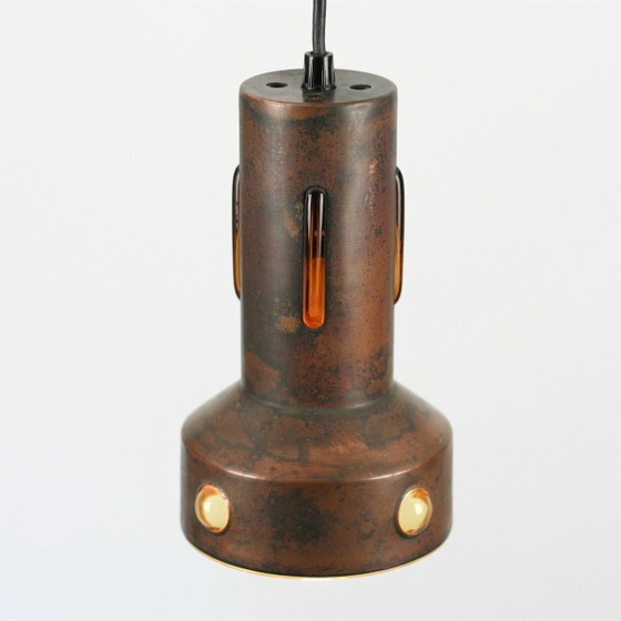 Image 1 of Ensemble de 2 suspensions Nanny Still pour Philips / Peill & Putzler, cuivre oxydé et verre ambré, années 1960