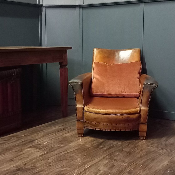 Fauteuil en cuir français – Art déco avec façade rectangulaire – Leather, Wood (photo 13 of 14)