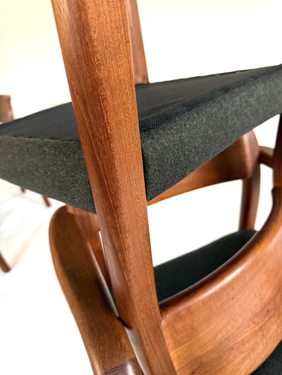 Image 1 of 6 sedie da pranzo vintage restaurate, EMC Furniture anni '80