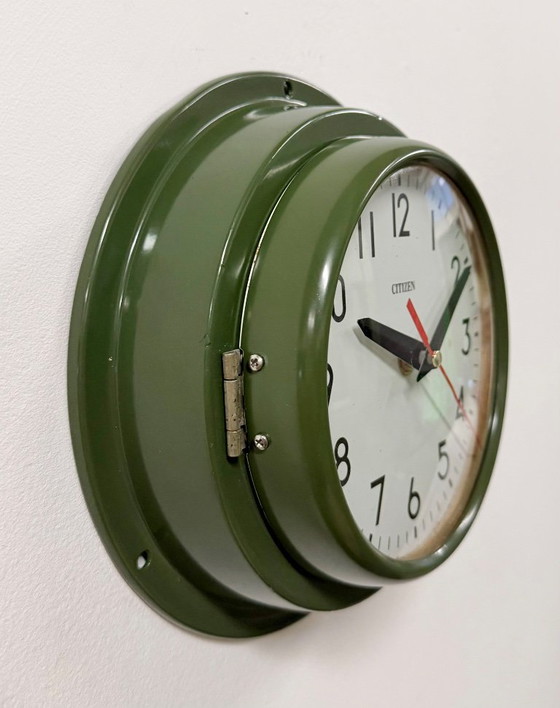 Horloge murale vintage Citizen verte représentant des navires, années 1980 – Pendules, Glass, Iron (photo 5 of 18)