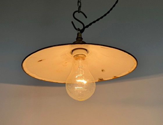 Image 1 of Industrielle schwarze Emaille-Lampe, 1930er Jahre