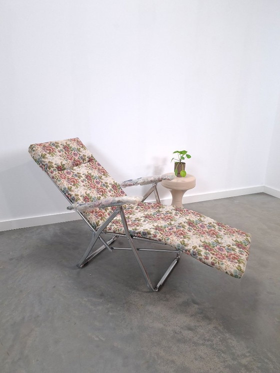 New 70s Italian adjustable and foldable garden lounger with flowers – Garden chairs, Textile (photo 8 of 12)