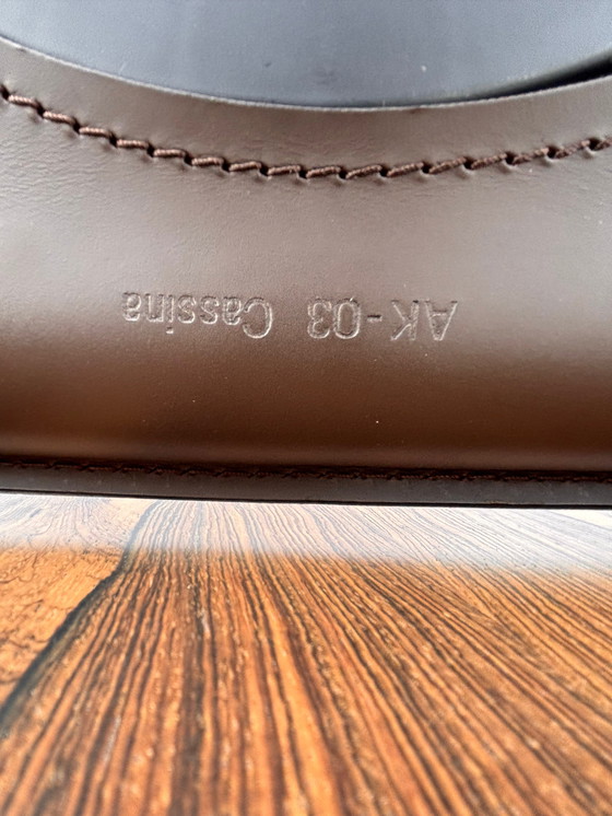 Image 1 of 8 sillas de comedor Cassina CAB 410 y mesa de comedor de palisandro personalizada