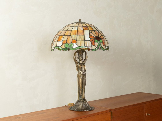 Image 1 of Art Nouveau Tiffany tafellamp