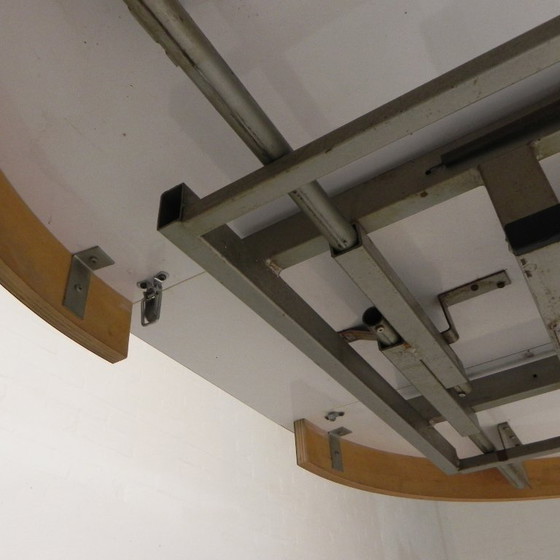 Image 1 of Round vintage dining table diameter 100 cm, extended 135 cm, 1970s