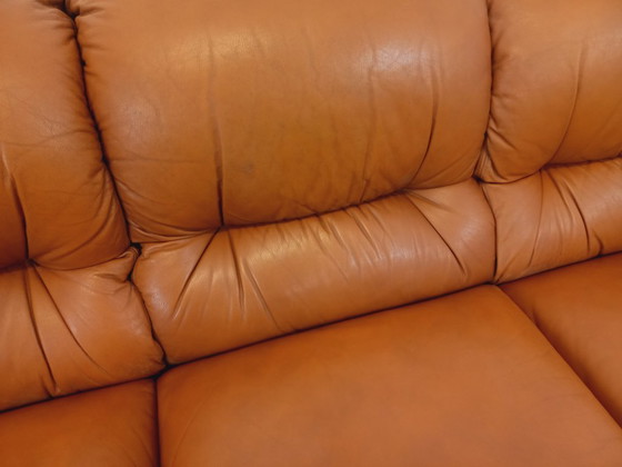 Image 1 of Vintage bank van cognac- en camelkleurig leer uit de jaren 70.