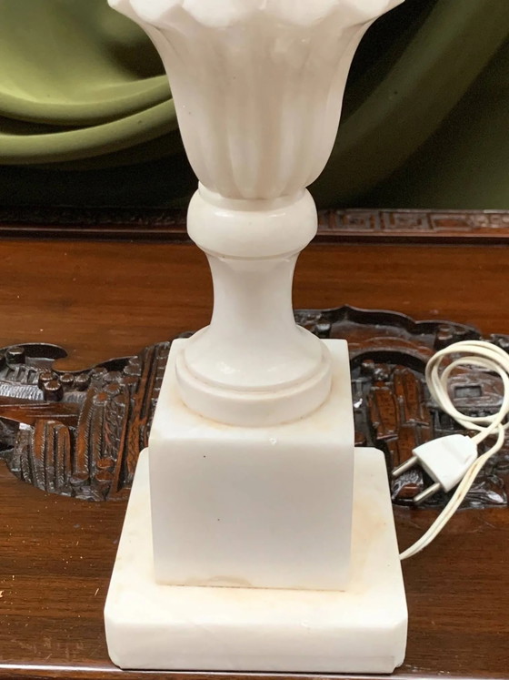 Table lamp. White marble. (photo 5 of 7)