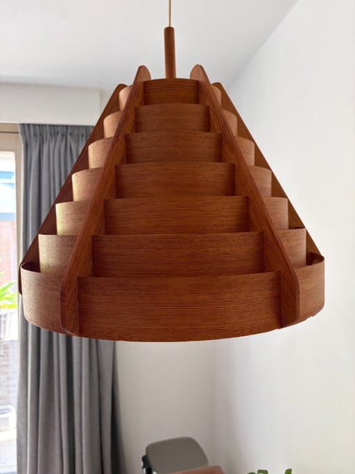 Designer pendant lamp by Hans-Agne Jakobsson for AB Ellysett Markaryd - 1960s. – hanglampen, Wood (photo 2 of 19)
