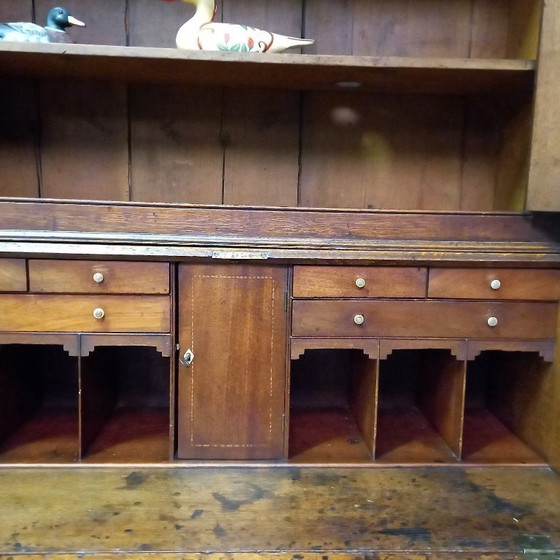 Image 1 of Engelse Top secretaire ca. 1770