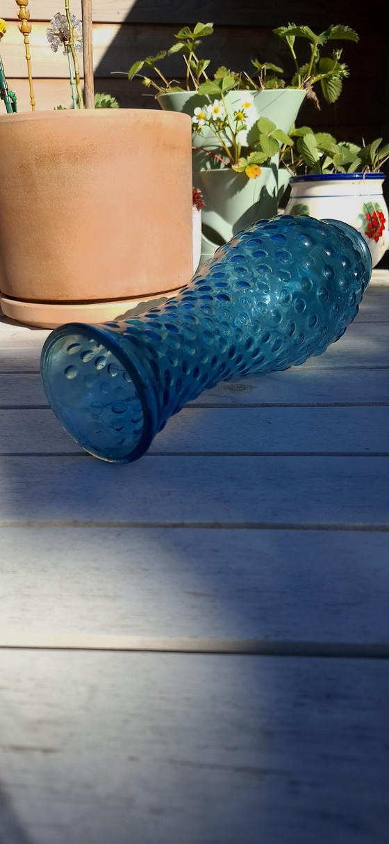 Image 1 of Vintage Empoli Hobnail Vaas Blauw Glas UV Reactief Italië 1960